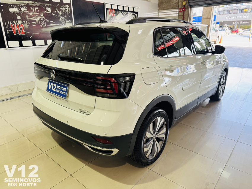 t-cross comfortline com teto solar