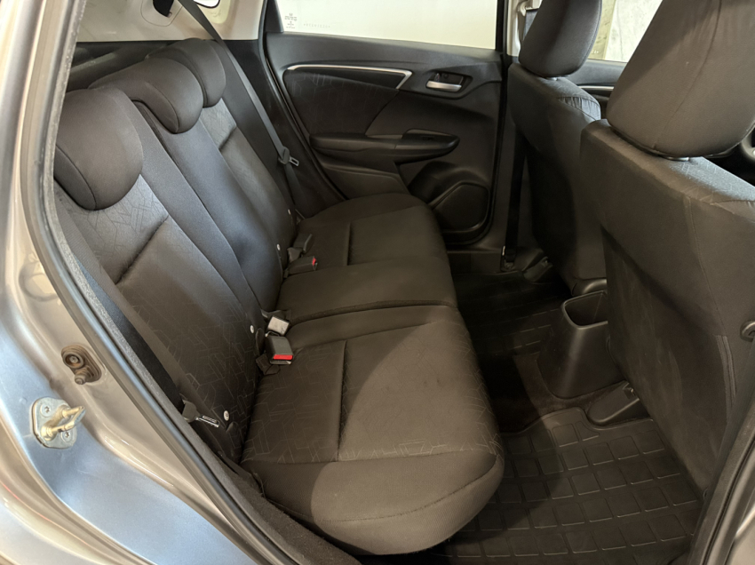 honda fit 1.5 lx 16v flex 4p automatico 2016