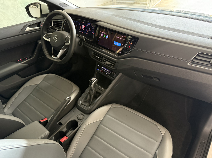 volkswagen nivus highline