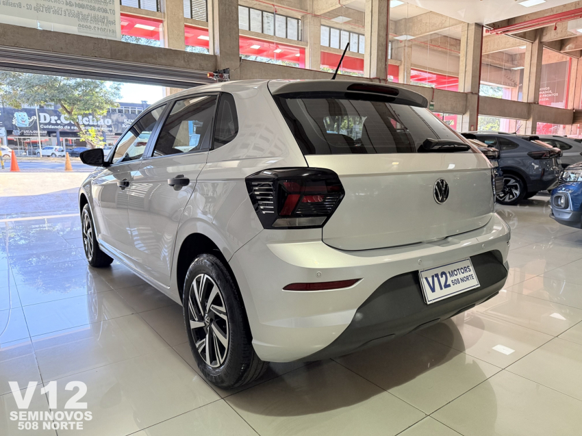 volkswagen polo track.