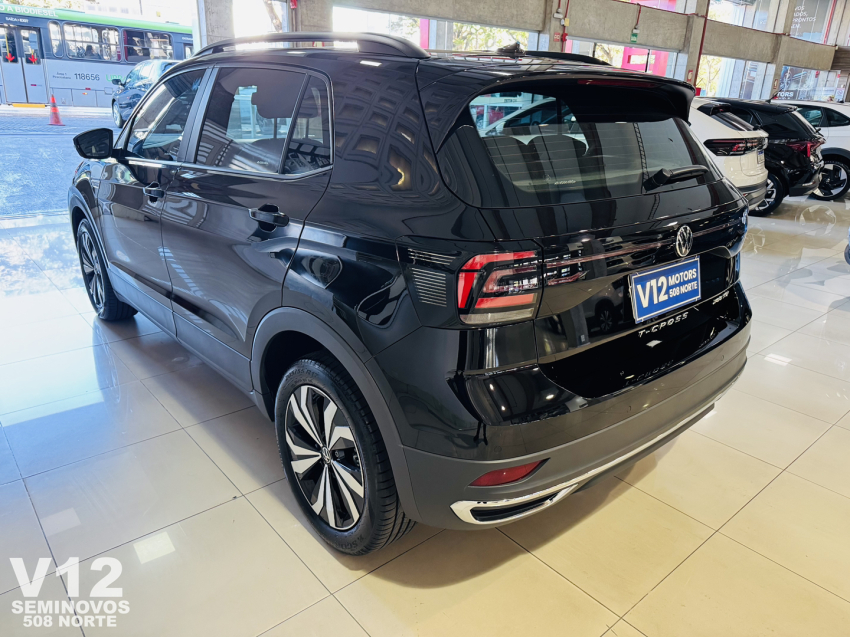 volkswagen t-cross 1.0 200 tsi total flex comfortline automatico.