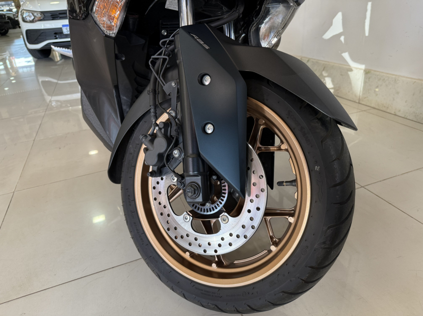 yamaha xmax abs 250 gasolina automatico 2023