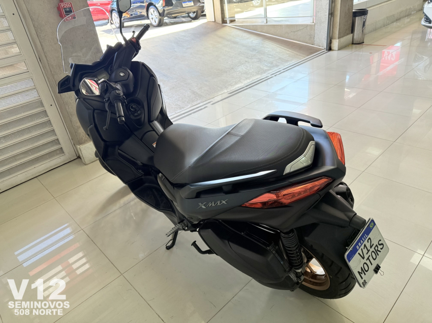 yamaha xmax abs 250 gasolina automatico 2023