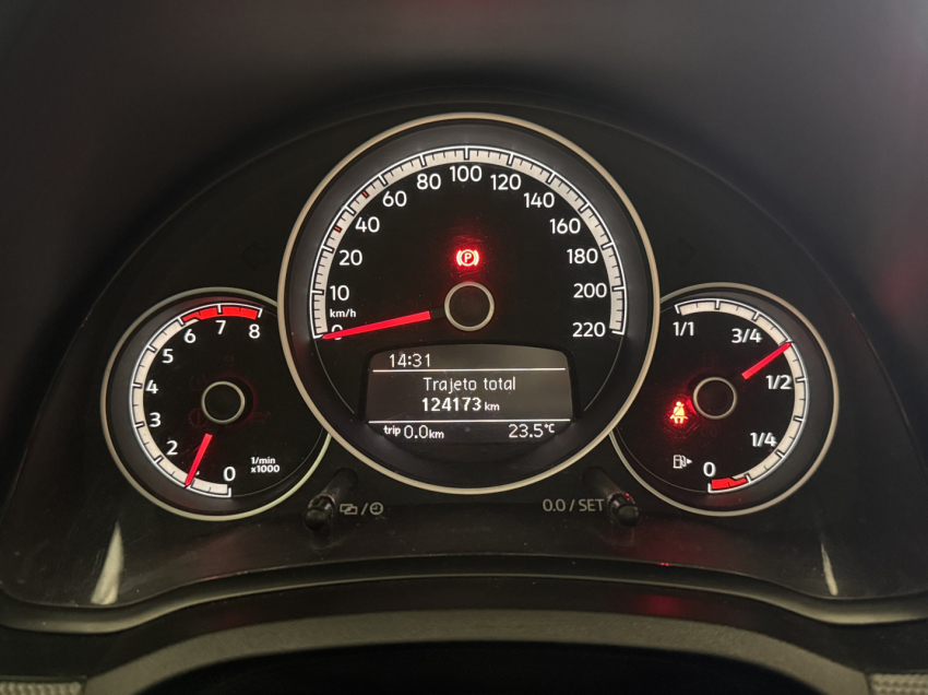 volkswagen up move tsi