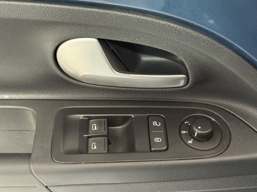 volkswagen up move tsi