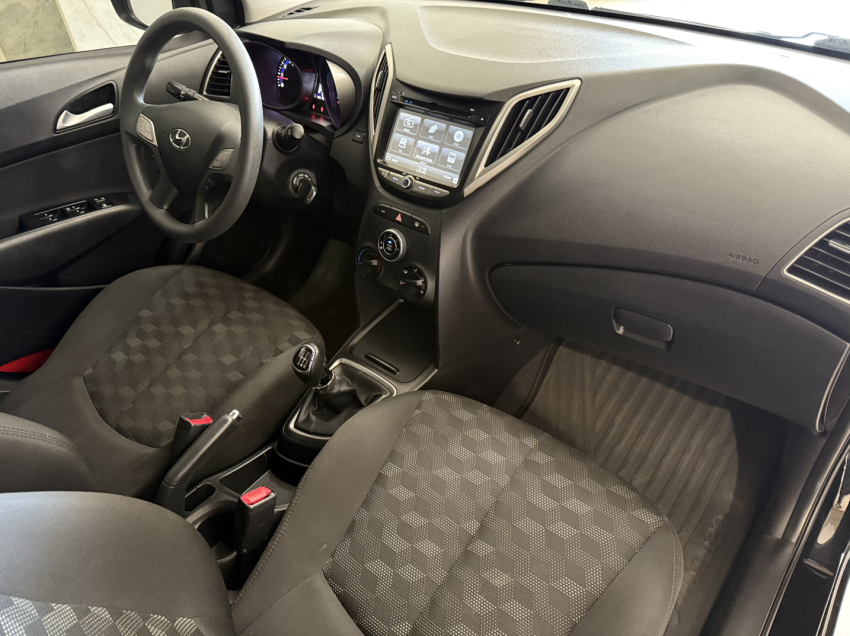 hyundai hb20 1.6 comfort plus 16v flex 4p manual 2017
