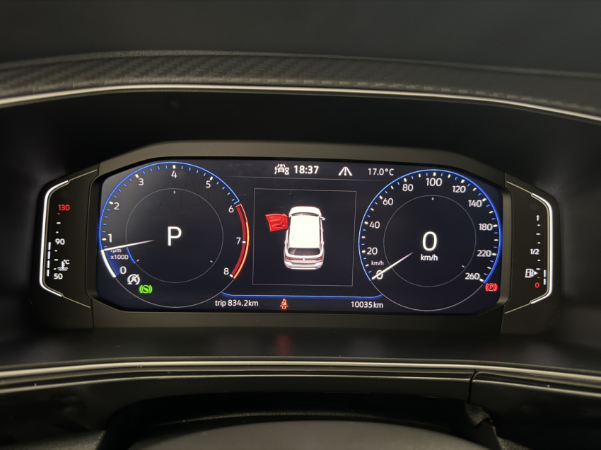 volkswagen t-cross highline.