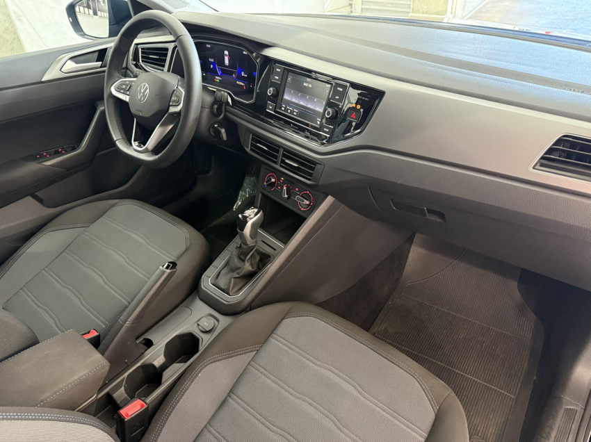 volkswagen nivus comfortline.