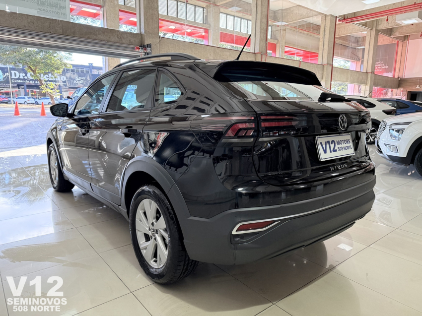 volkswagen nivus comfortline.
