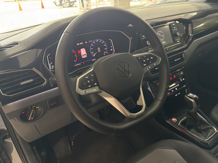 volkswagen t-cross 1.0 200 tsi total flex comfortline automatico 4p 2023