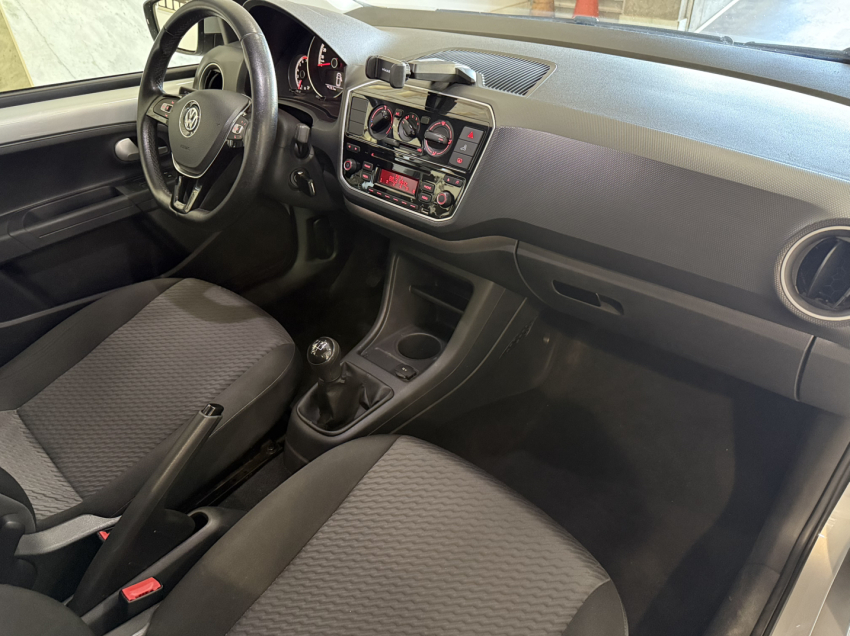 volkswagen up move tsi