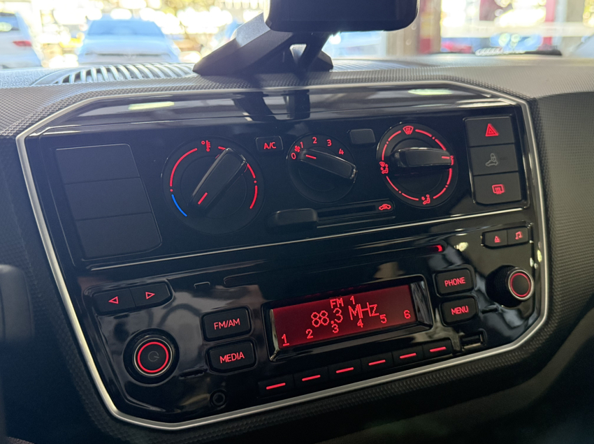 volkswagen up move tsi