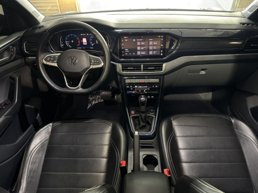 volkswagen t-cross 1.0 200 tsi total flex comfortline automatico 4p 2024