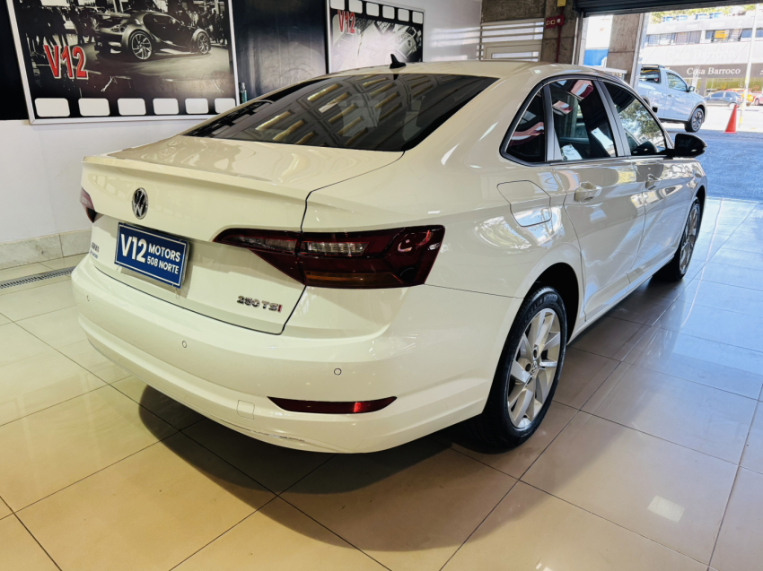 volkswagen jetta 1.4 250 tsi total flex comfortline tiptronic 4p automatico 2018