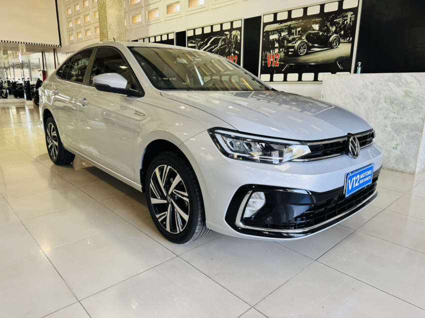 volkswagen virtus 1.0 200 tsi highline automatico flex 4p 2025