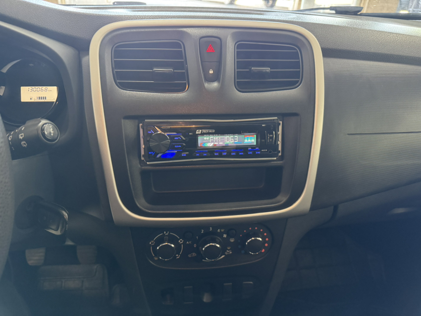 renault sandero 1.0 authentique 16v flex 4p manual 2016