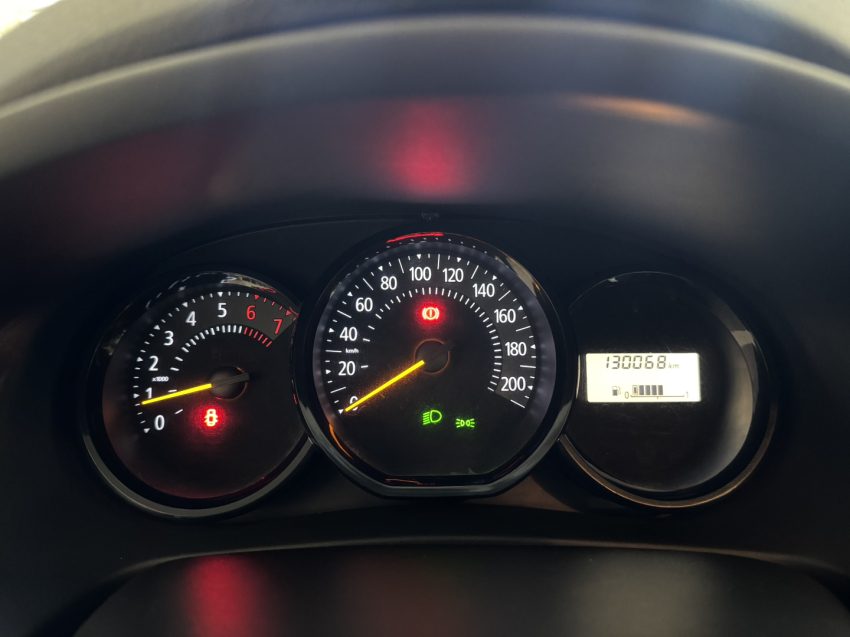 renault sandero 1.0 authentique 16v flex 4p manual 2016