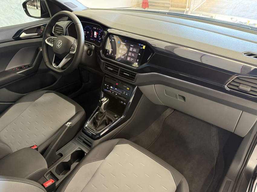 volkswagen t-cross 1.0 200 tsi total flex comfortline automatico 4p 2024