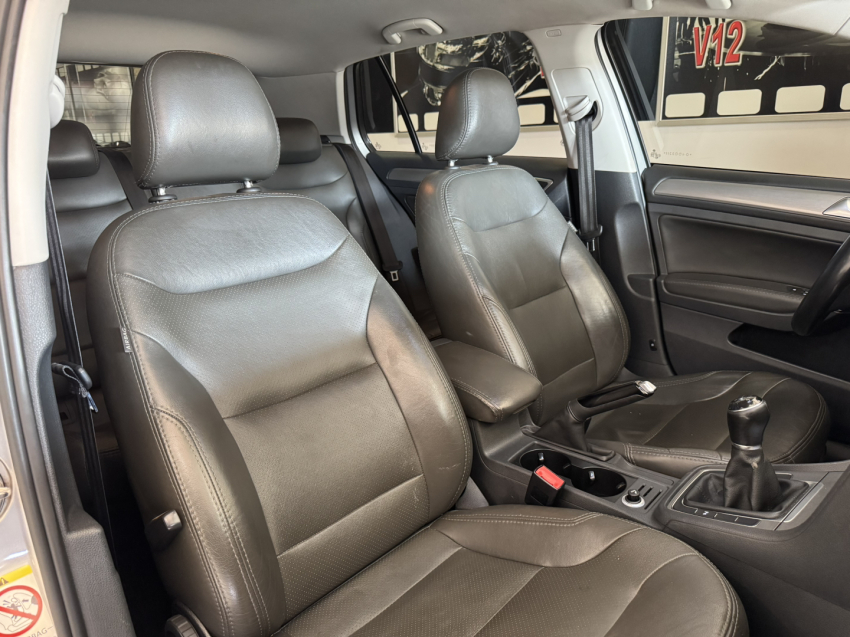 volkswagen golf 1.6 msi comfortline 16v total flex 4p manual 2016