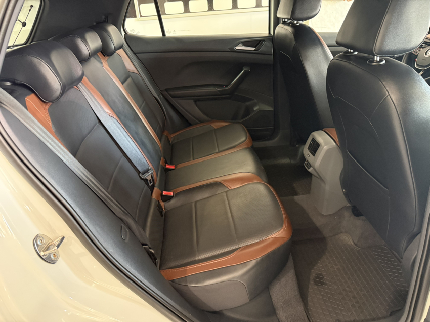 volkswagen t-cross 1.0 200 tsi total flex comfortline automatico 4p 2021