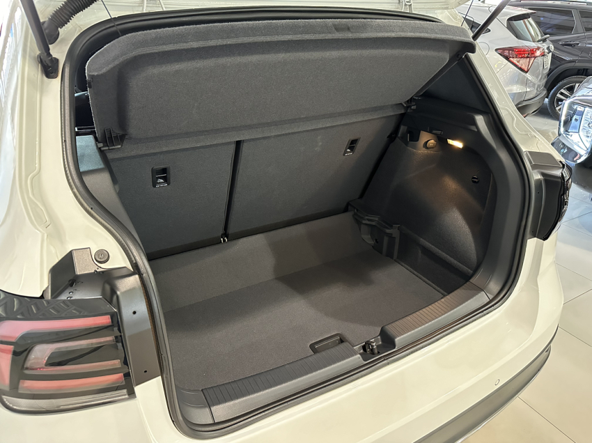 volkswagen t-cross 1.0 200 tsi total flex comfortline automatico 4p 2021
