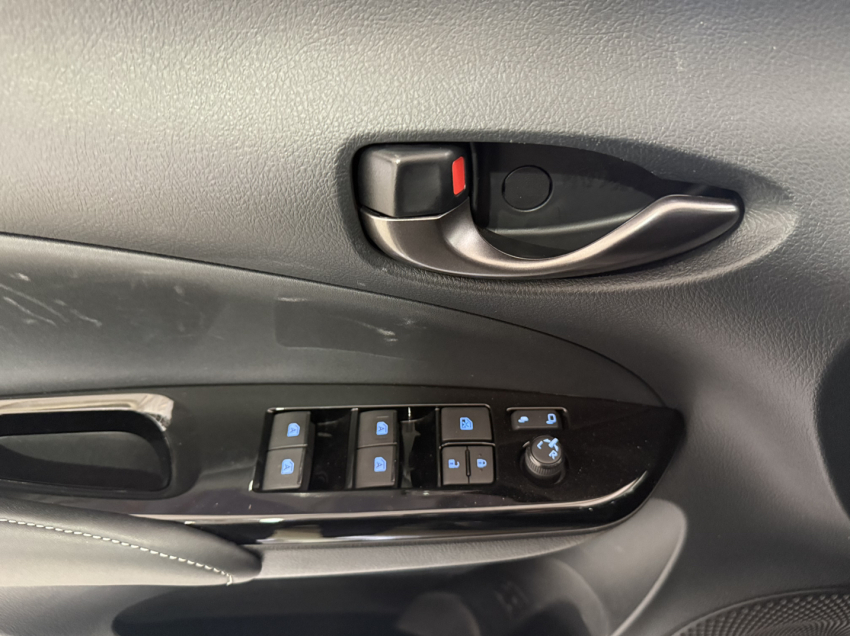 toyota yaris 1.5 16v flex xls connect multidrive 4p automatico 2023