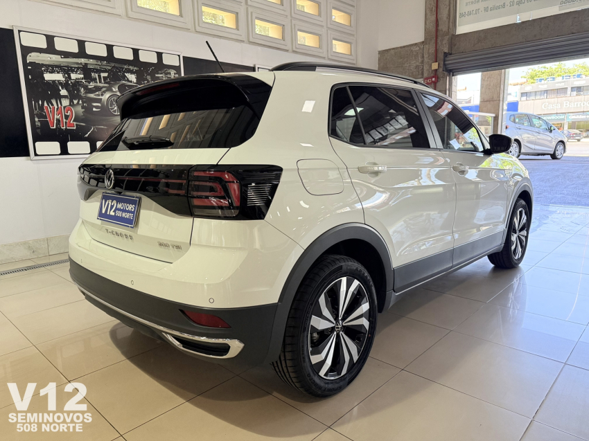 volkswagen t-cross 1.0 200 tsi total flex comfortline automatico.