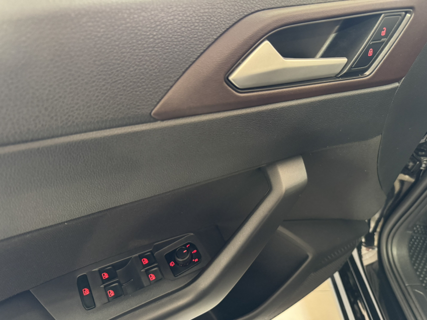 volkswagen virtus highline.11