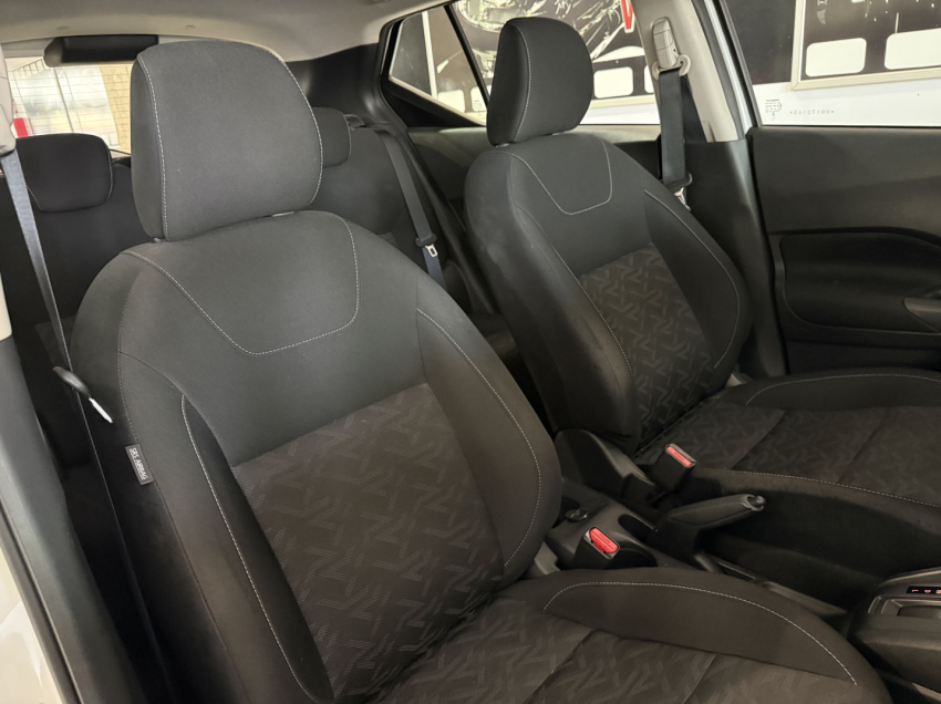 nissan kicks 1.6 16v flexstart sense xtronic flex 4p automatico 2024