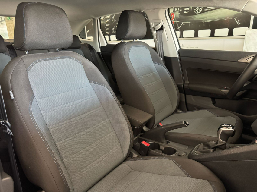 volkswagen nivus comfortline.