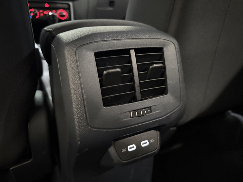 volkswagen t-cross 200 tsi