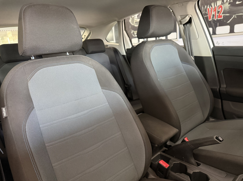volkswagen nivus comfortline.