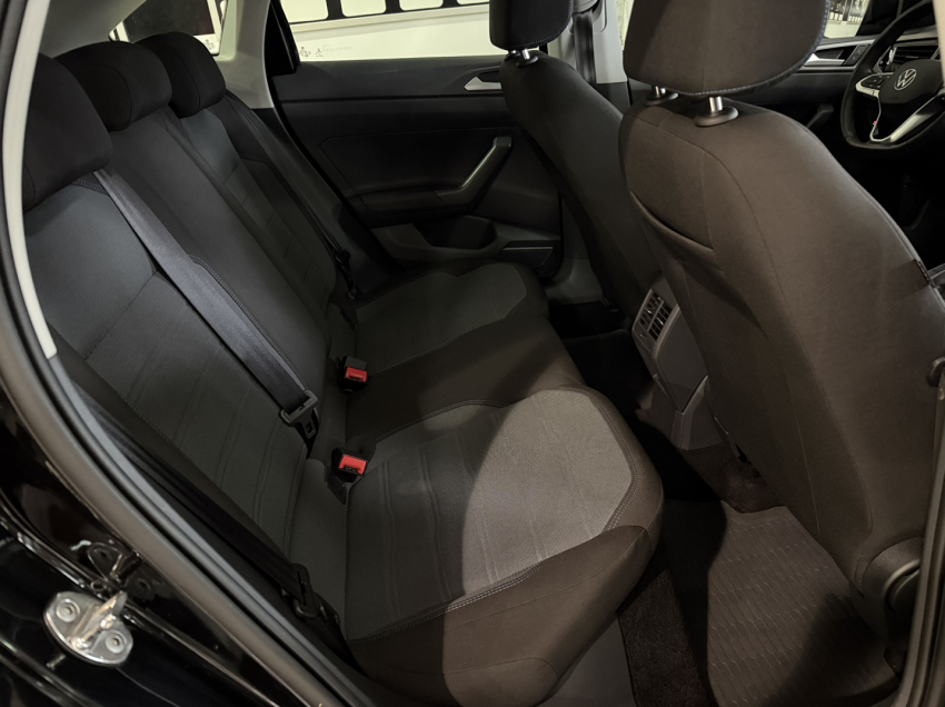 volkswagen nivus comfortline.