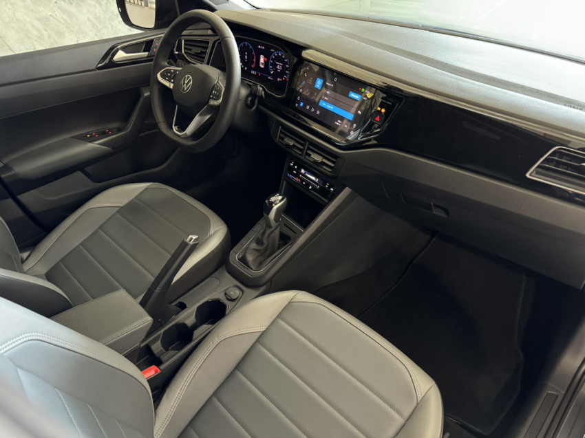 volkswagen nivus highline