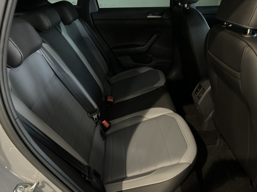 volkswagen nivus highline