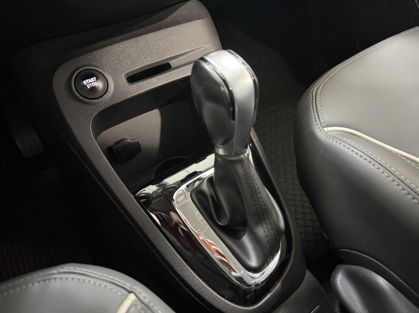 renault captur intense