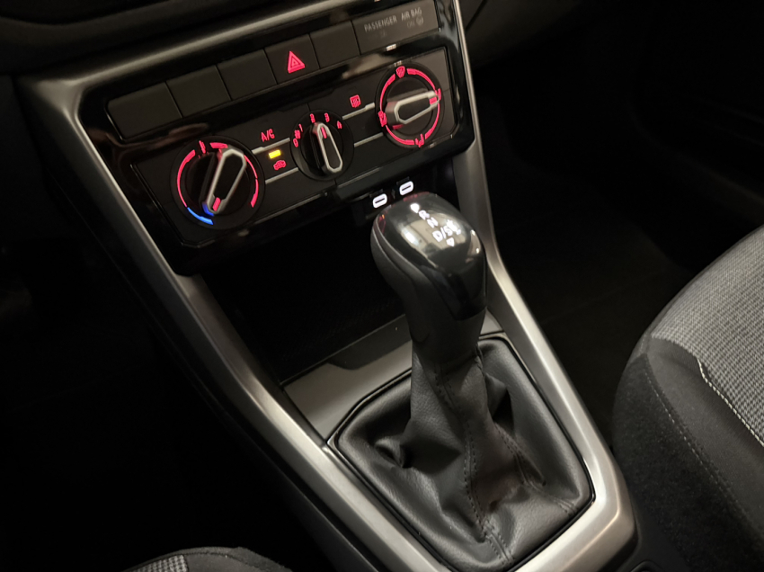 volkswagen t-cross 200 tsi8 volkswagen t-cross 200 tsi8