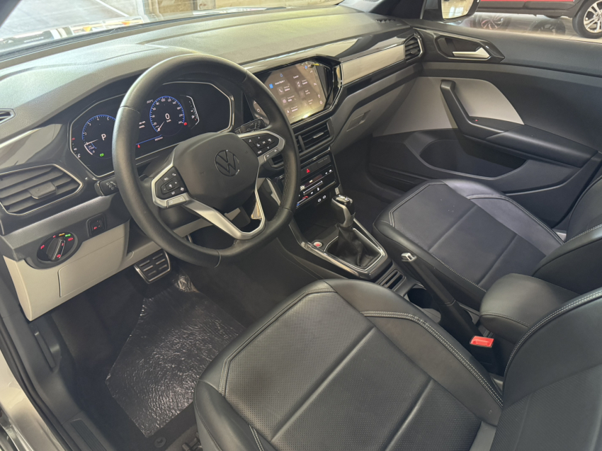 volkswagen t-cross highline.14 volkswagen t-cross highline.14