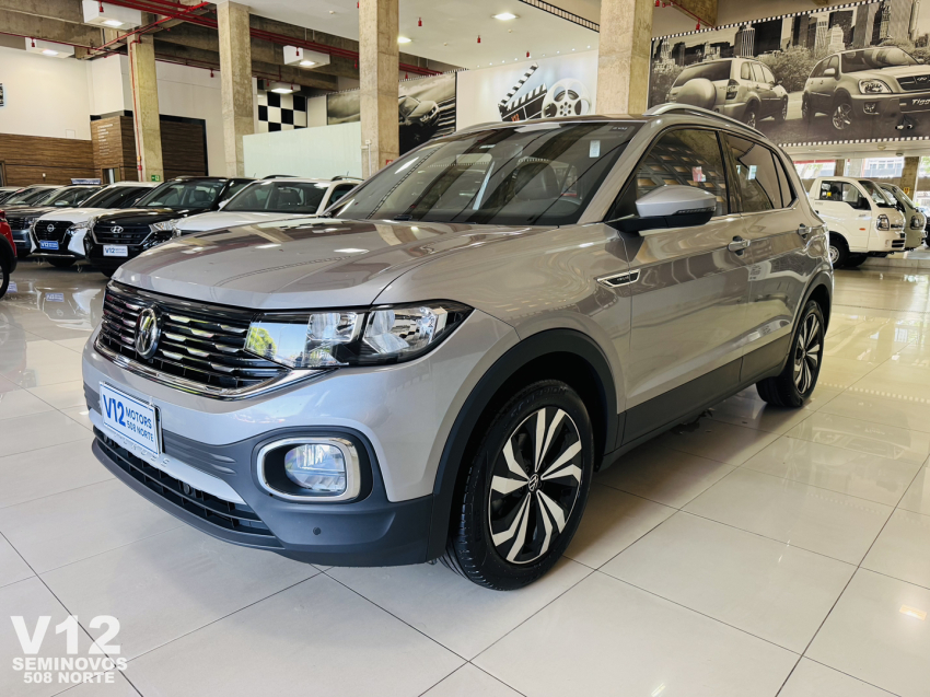 volkswagen t-cross highline.