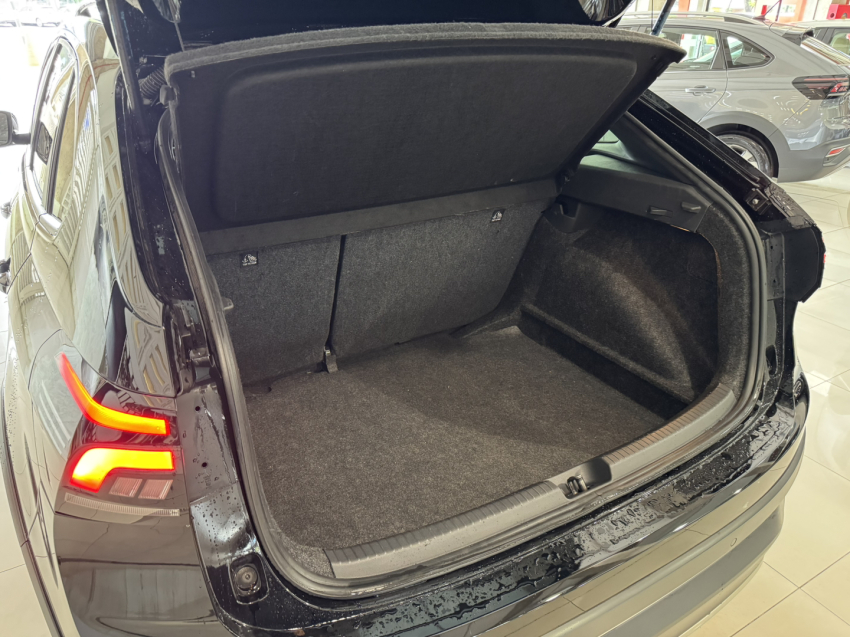 volkswagen nivus highline9