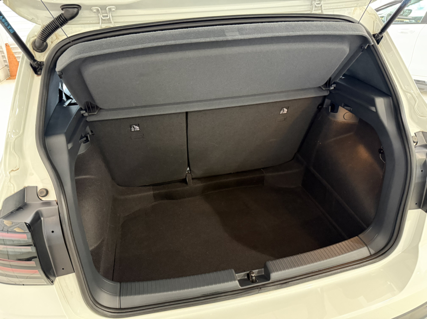 volkswagen t-cross highline8