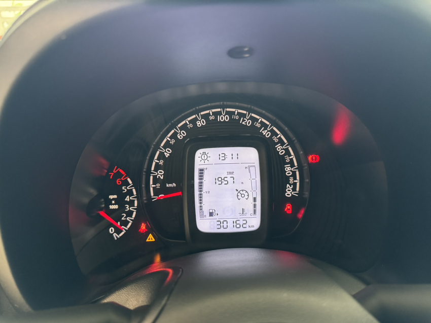 fiat mobi 1.0 evo flex like. manual 4p 20256