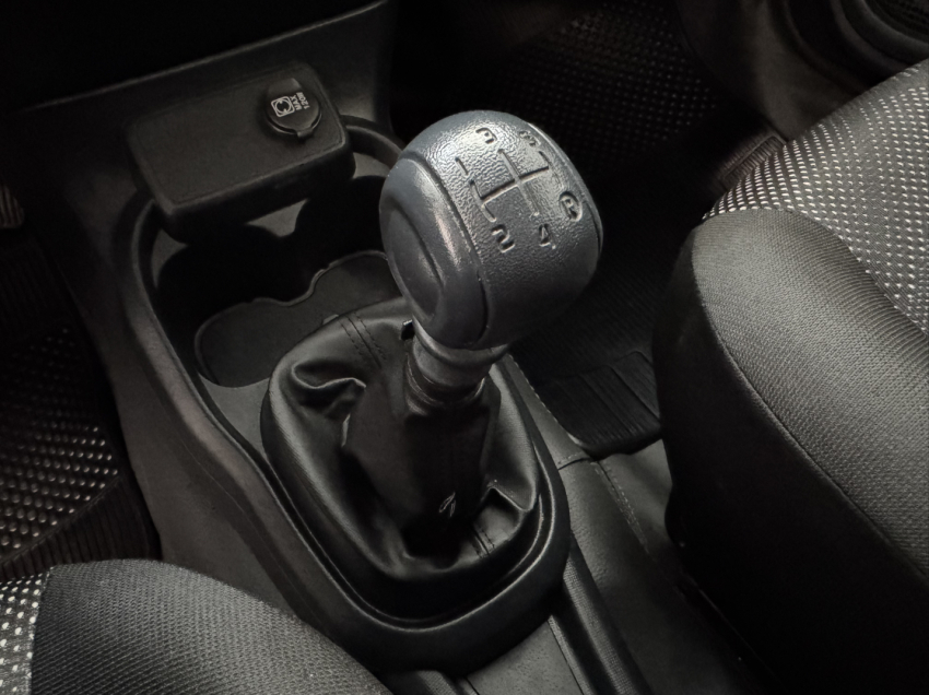 fiat mobi 1.0 evo flex like. manual 4p 202515