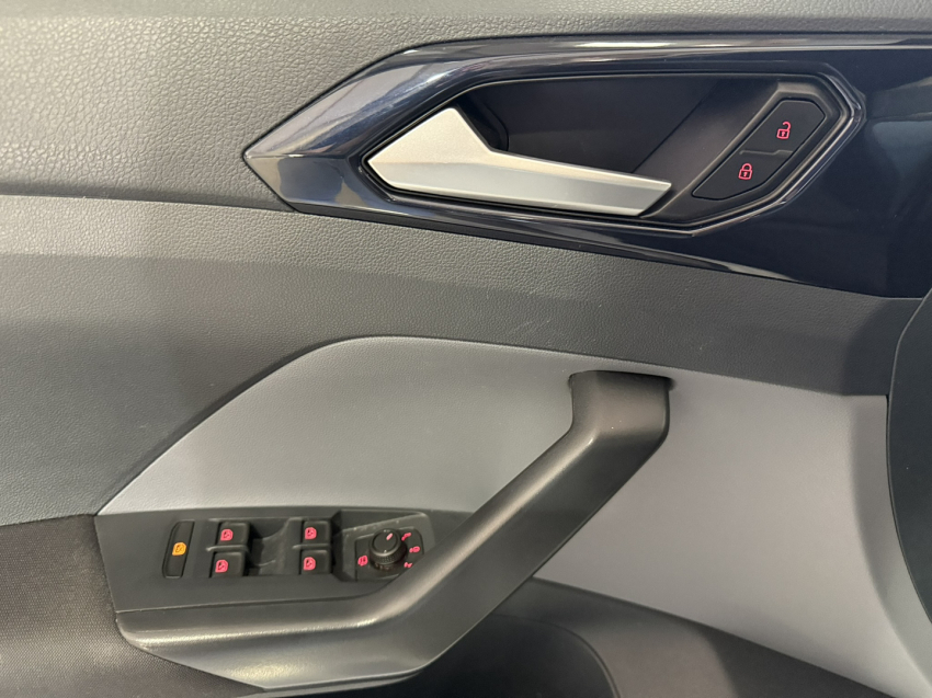 volkswagen t-cross 1.0 200 tsi total flex comfortline automatico.11