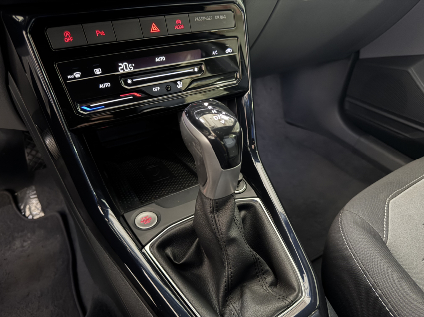 volkswagen t-cross 1.0 200 tsi total flex comfortline automatico.10