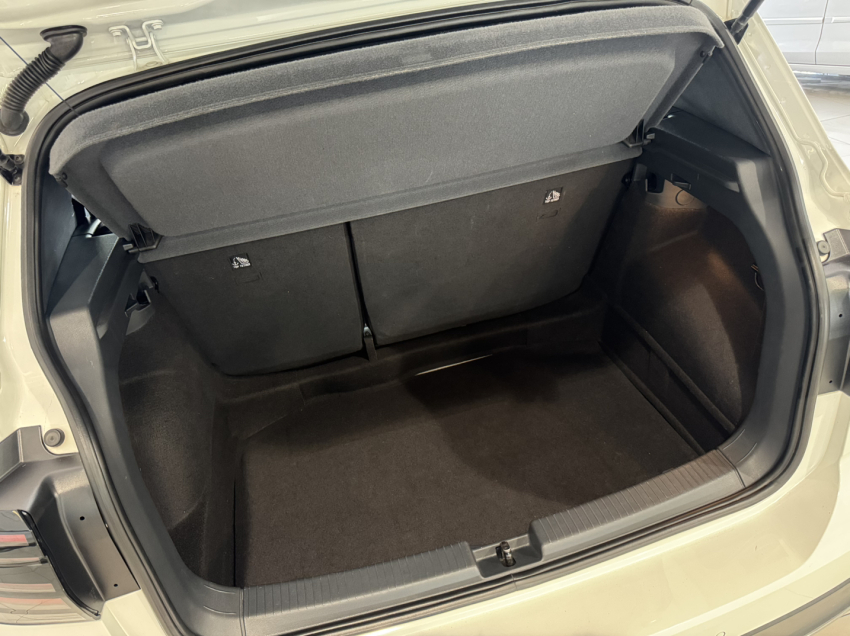 volkswagen t-cross 1.0 200 tsi total flex comfortline automatico 4p 20238