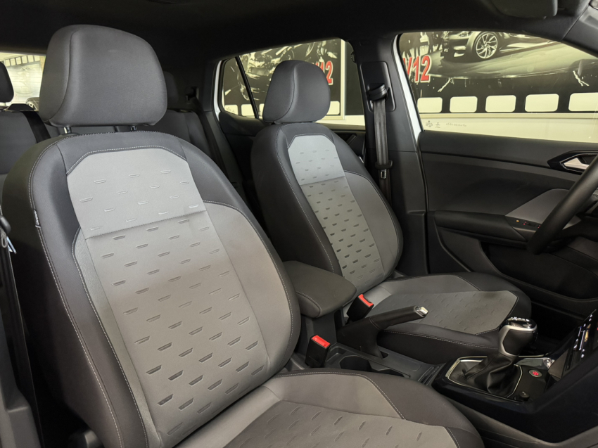 volkswagen t-cross 1.0 200 tsi total flex comfortline automatico.9
