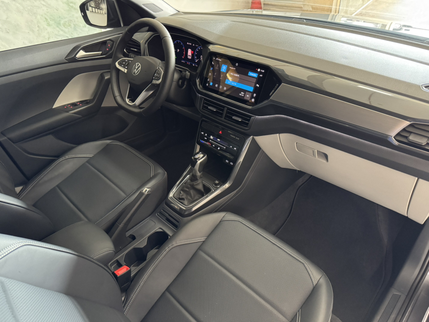 volkswagen t-cross 1.4 250 tsi total flex highline automatico 4p 20244