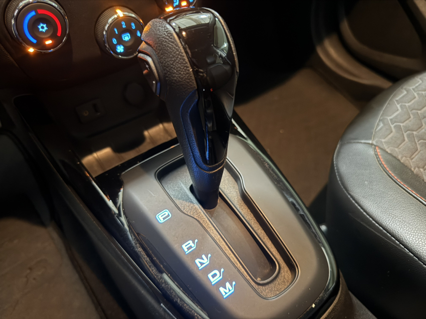 chevrolet onix 1.4 mpfi ltz 8v flex 4p automatico 201710