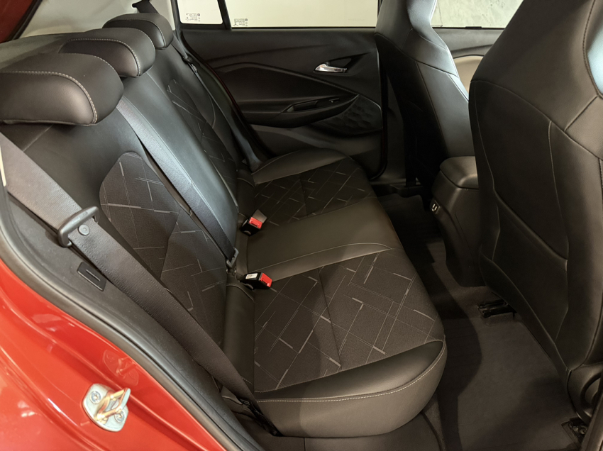 chevrolet onix 1.0 turbo flex premier automatico 4p 202011